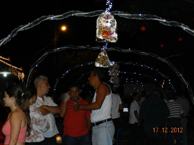 Los vecinos satisfechos se congratulan...