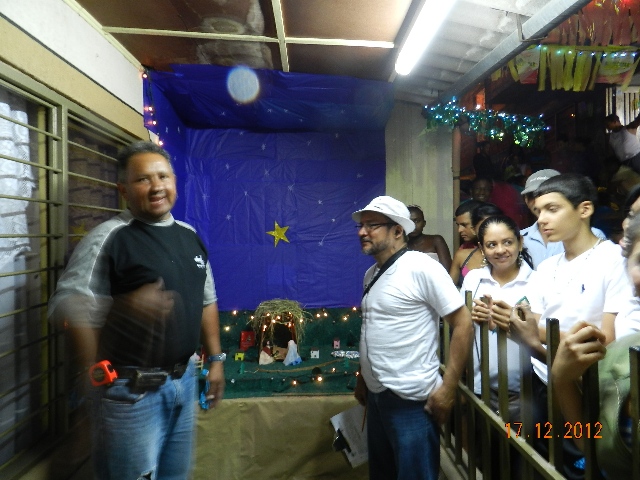 Rodrigo Franco, líder de la carrera 16C en Puerto Isaacs explica cómo fue el proceso de integración entre los vecinos.